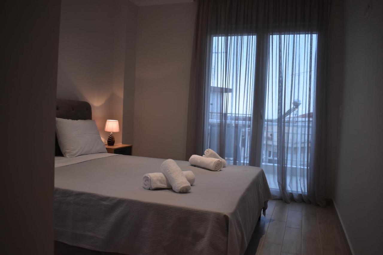Sea View Luxury Apartment In Nea Kallikratia. Nea Kallikrateia Экстерьер фото