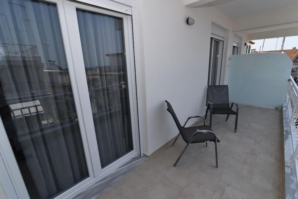 Sea View Luxury Apartment In Nea Kallikratia. Nea Kallikrateia Экстерьер фото