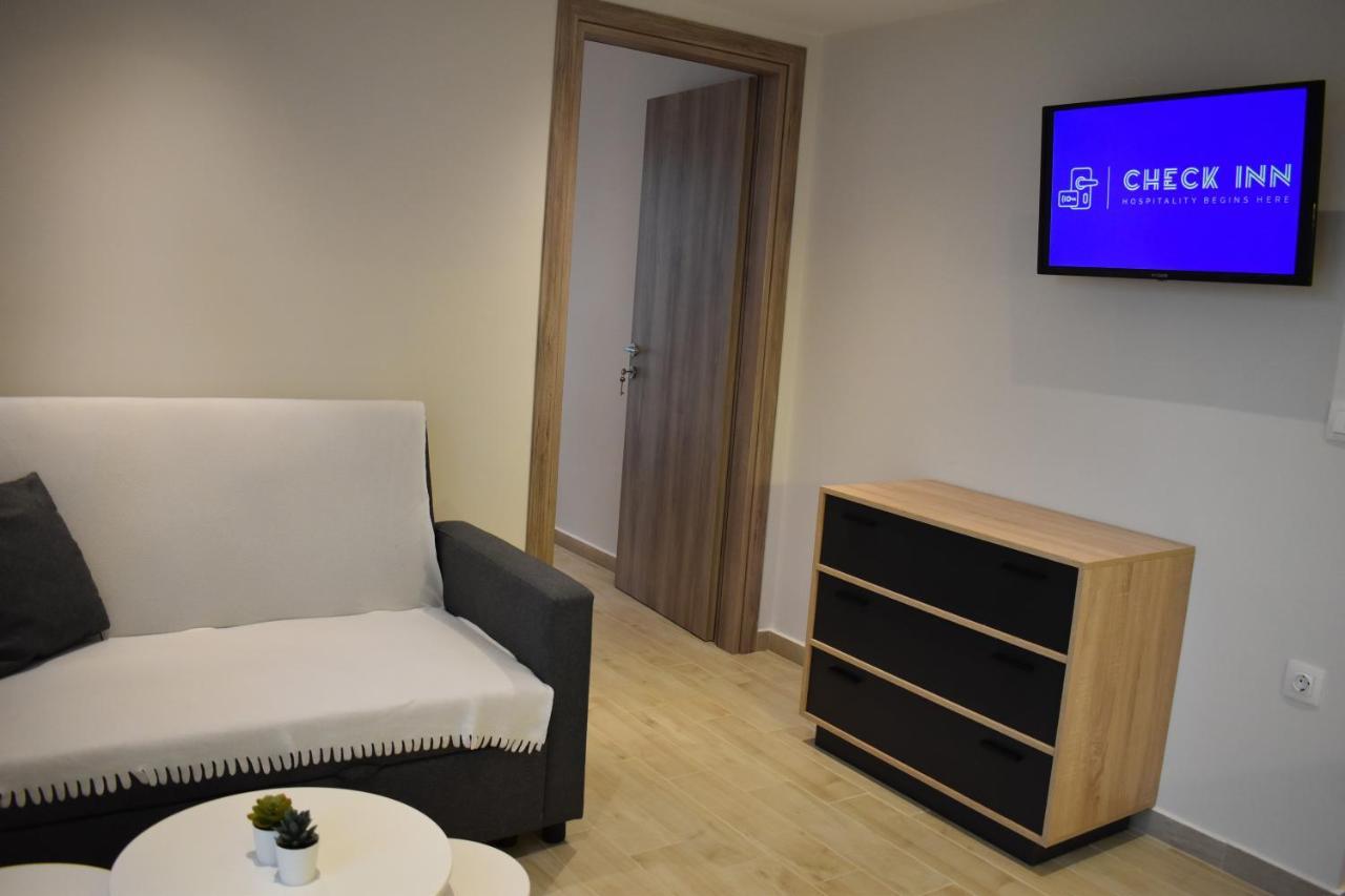 Sea View Luxury Apartment In Nea Kallikratia. Nea Kallikrateia Экстерьер фото