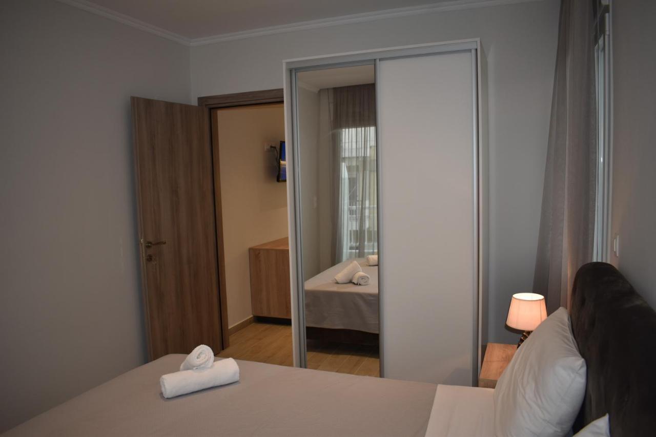 Sea View Luxury Apartment In Nea Kallikratia. Nea Kallikrateia Экстерьер фото
