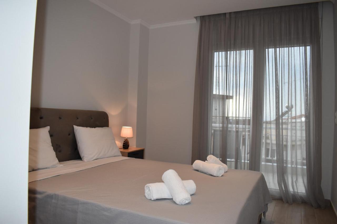 Sea View Luxury Apartment In Nea Kallikratia. Nea Kallikrateia Экстерьер фото